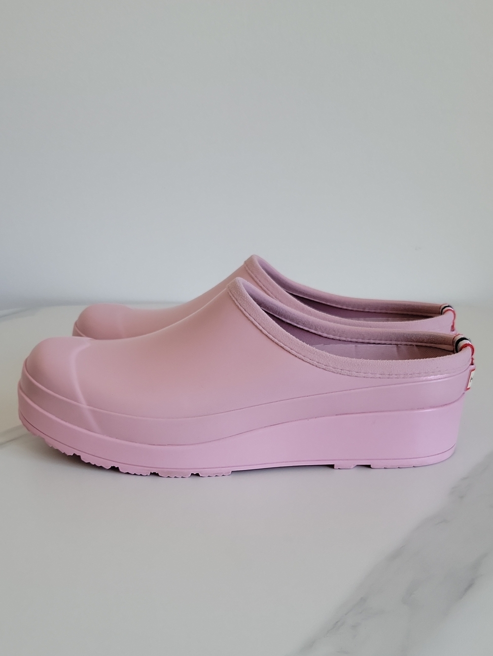 Hunter Azalea Pink Original Play Slip-On Clog - Picture 2 of 12